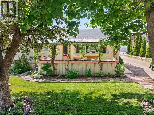 361 2 Street SE  Salmon Arm, BC V1E 4H2
