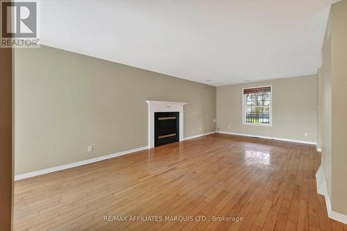 315 Eleventh Street E, Cornwall, ON - Indoor