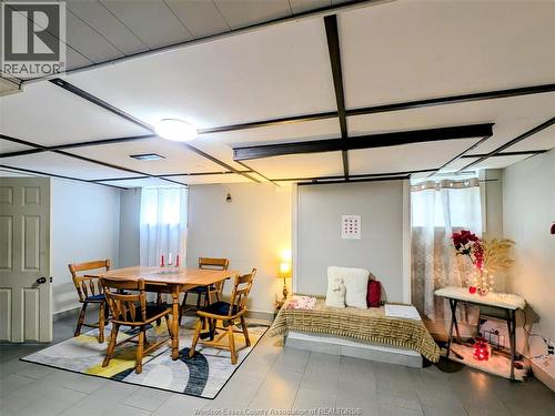 77 Askew, Leamington, ON - Indoor