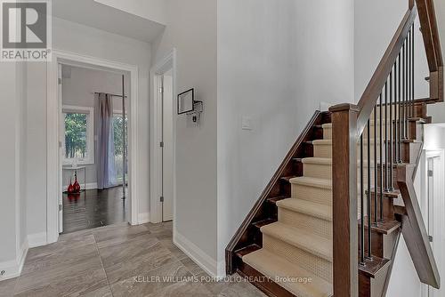 2016 Deerview Common, Oakville, ON - Indoor Photo Showing Other Room