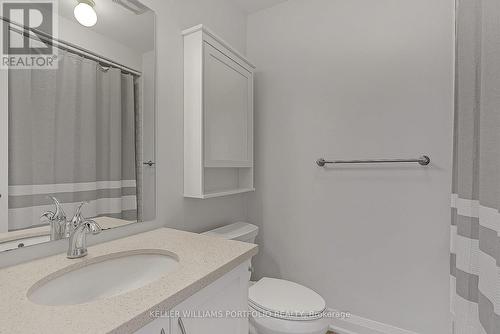 2016 Deerview Common, Oakville, ON - Indoor Photo Showing Bathroom