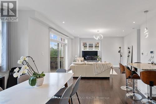 2016 Deerview Common, Oakville, ON - Indoor