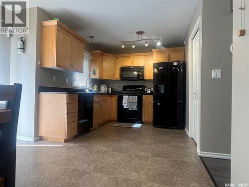 207 303 Slimmon Place, Saskatoon, SK - Indoor Photo Showing Kitchen