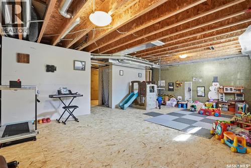 983 Pringle Cove, Saskatoon, SK - Indoor Photo Showing Basement