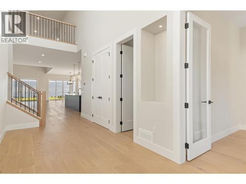 258 Summer Wood Drive, Kelowna, BC - Indoor Photo Showing Other Room