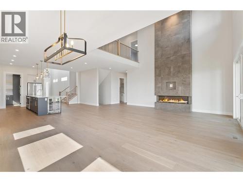 258 Summer Wood Drive, Kelowna, BC - Indoor