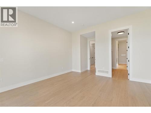 258 Summer Wood Drive, Kelowna, BC - Indoor Photo Showing Other Room