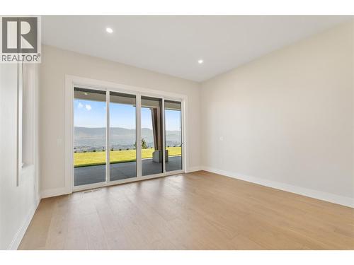 258 Summer Wood Drive, Kelowna, BC - Indoor Photo Showing Other Room