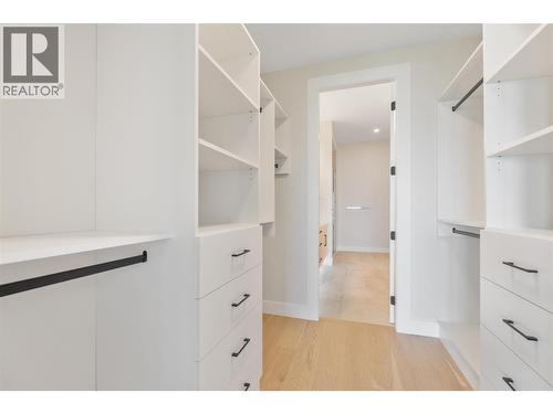 258 Summer Wood Drive, Kelowna, BC - Indoor With Storage
