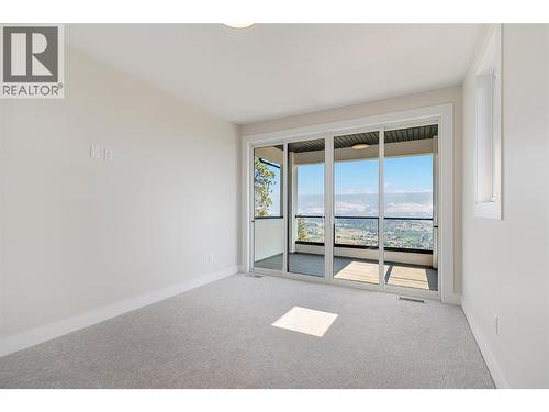 258 Summer Wood Drive, Kelowna, BC - Indoor Photo Showing Other Room