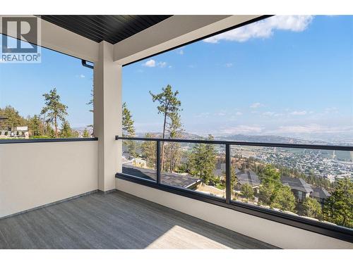 258 Summer Wood Drive, Kelowna, BC - Outdoor With View With Exterior