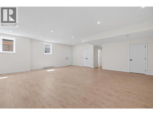 258 Summer Wood Drive, Kelowna, BC - Indoor Photo Showing Other Room