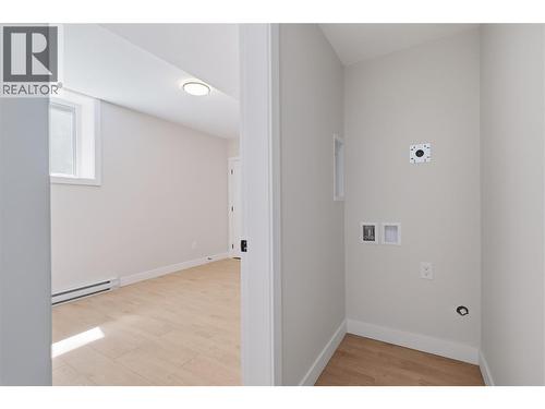 258 Summer Wood Drive, Kelowna, BC - Indoor Photo Showing Other Room