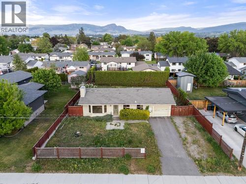 2429 Ethel Street  Kelowna, BC V1Y 3A4