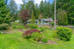 2742 Cedar Heights Cres Nanaimo, BC V9X 1N4
