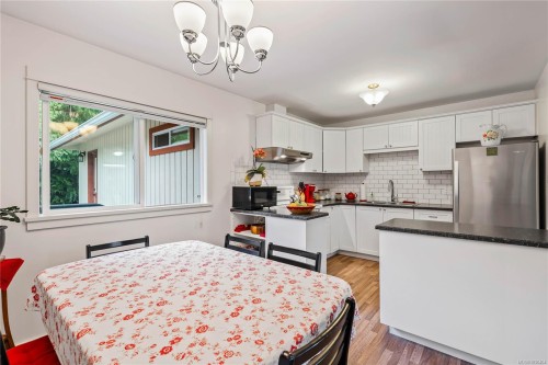 220 Park Dr, Salt Spring, BC 