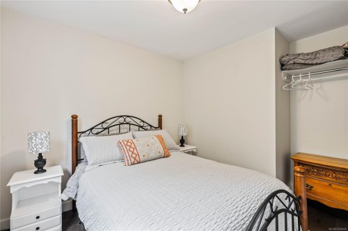 220 Park Dr, Salt Spring, BC 