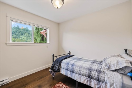 220 Park Dr, Salt Spring, BC 