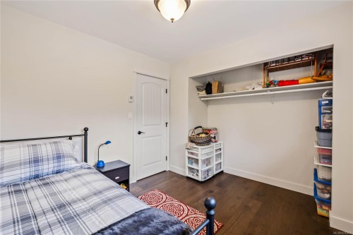 220 Park Dr, Salt Spring, BC 