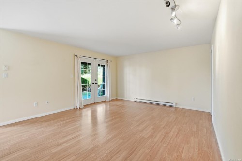 3970 Bovanis Rd, Bowser, BC 