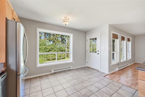 3970 Bovanis Rd, Bowser, BC 