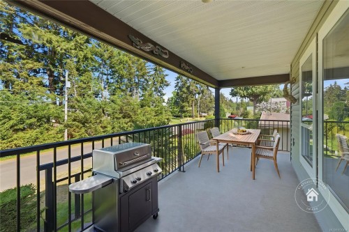 3970 Bovanis Rd, Bowser, BC 