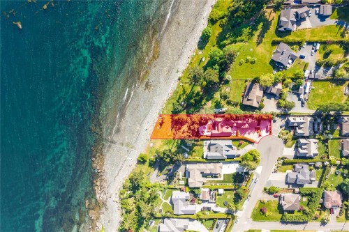 863 Cavin Rd, French Creek, BC 