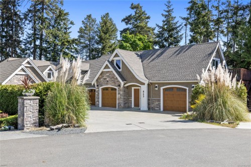 863 Cavin Rd, French Creek, BC 