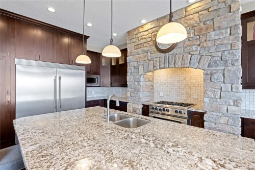 863 Cavin Rd, French Creek, BC 