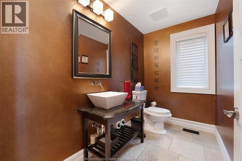 1740 Caille Avenue, Lakeshore, ON - Indoor Photo Showing Bathroom