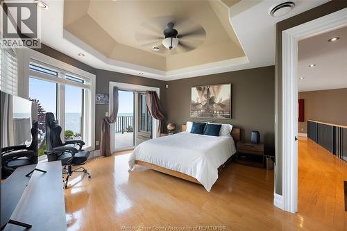 1740 Caille Avenue, Lakeshore, ON - Indoor Photo Showing Bedroom