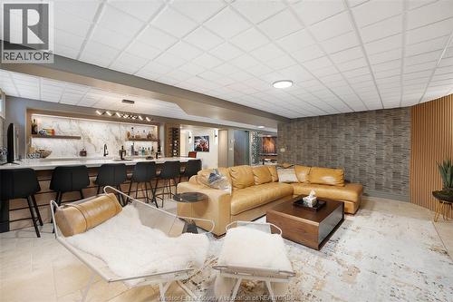 1740 Caille Avenue, Lakeshore, ON - Indoor