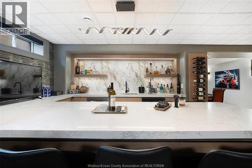 1740 Caille Avenue, Lakeshore, ON - Indoor Photo Showing Kitchen
