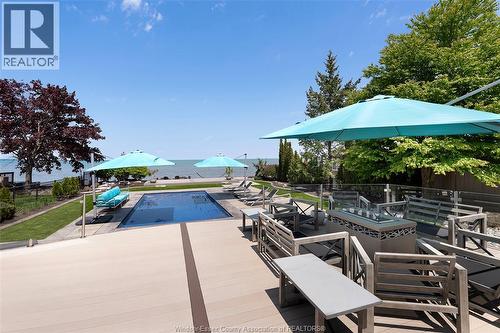 1740 Caille Avenue, Lakeshore, ON - Outdoor