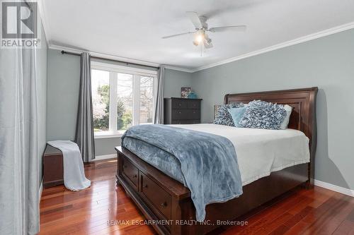 193 Pine Cove Road, Burlington, ON - Indoor Photo Showing Bedroom