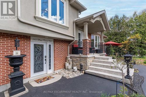193 Pine Cove Road, Burlington, ON - Outdoor