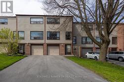 72 PARKLANE CIRCLE Clarington (Bowmanville), ON L1C 3V9