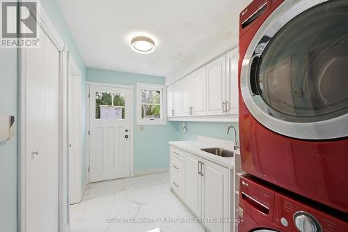 1549 Simcoe Street N, Oshawa (Samac), ON - Indoor Photo Showing Laundry Room