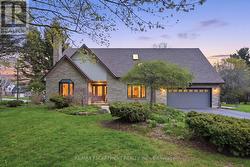 6 VANSTRAALEN STREET  Hamilton, ON L0R 1H3