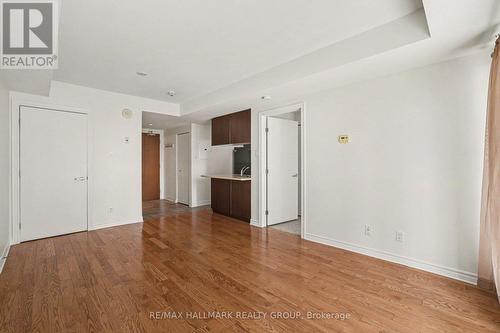1304A - 234 Rideau Street, Ottawa, ON - Indoor