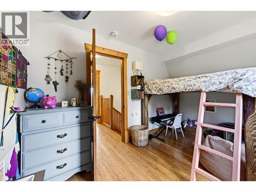 2487 Seward Rd, Golden, BC 