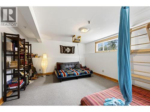 2487 Seward Rd, Golden, BC 