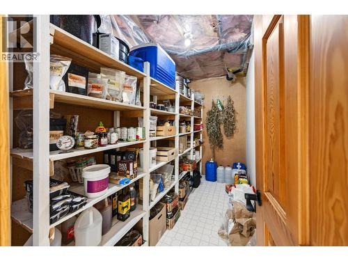 2487 Seward Rd, Golden, BC 