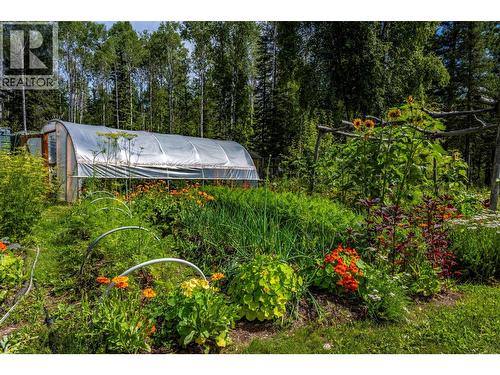 2487 Seward Rd, Golden, BC 