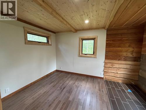 2487 Seward Rd, Golden, BC 