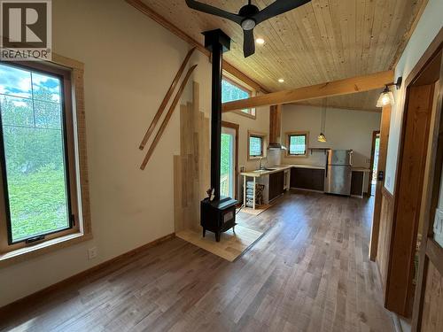 2487 Seward Rd, Golden, BC 
