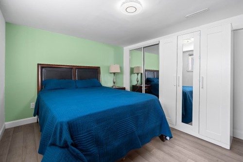 Chambre à coucher - 6705 Rue Rivière, Laval (Auteuil), QC - Indoor Photo Showing Bedroom