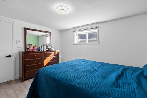 Chambre à coucher - 6705 Rue Rivière, Laval (Auteuil), QC - Indoor Photo Showing Bedroom