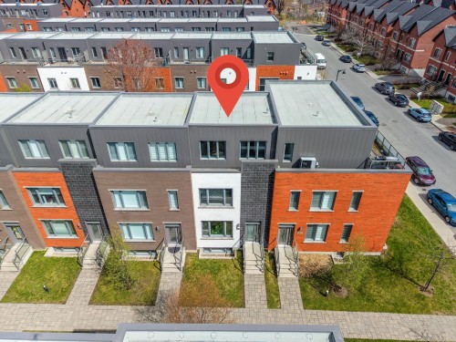 1879Z Rue du Bois-des-Caryers  Montréal (Lasalle), QC H8N 0E5