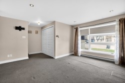 Family Room - 